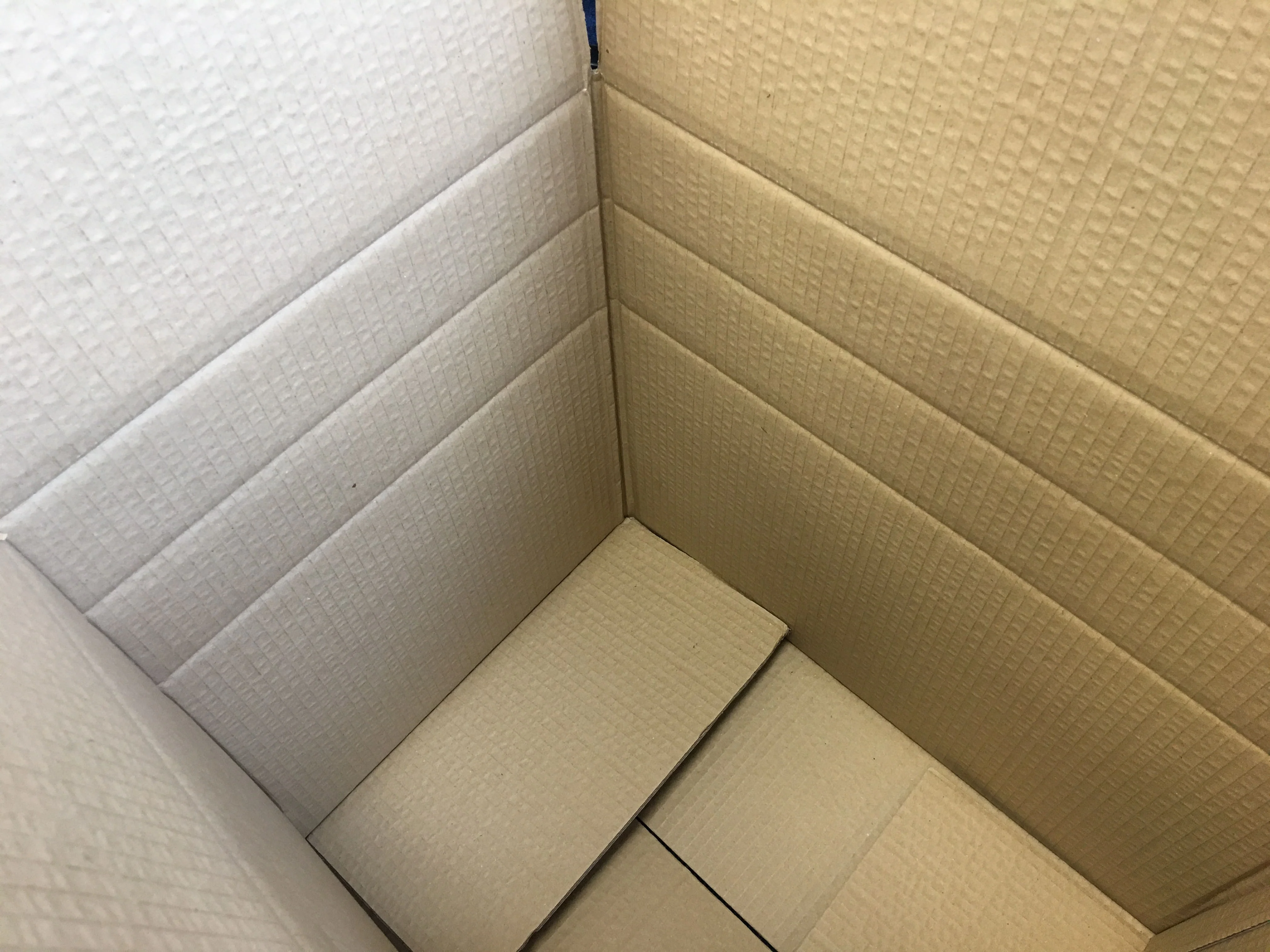 New Plain Double Wall Box - 460mm x 330mm x 400mm - Image 2